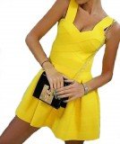 Бандажное платье желтого цвета